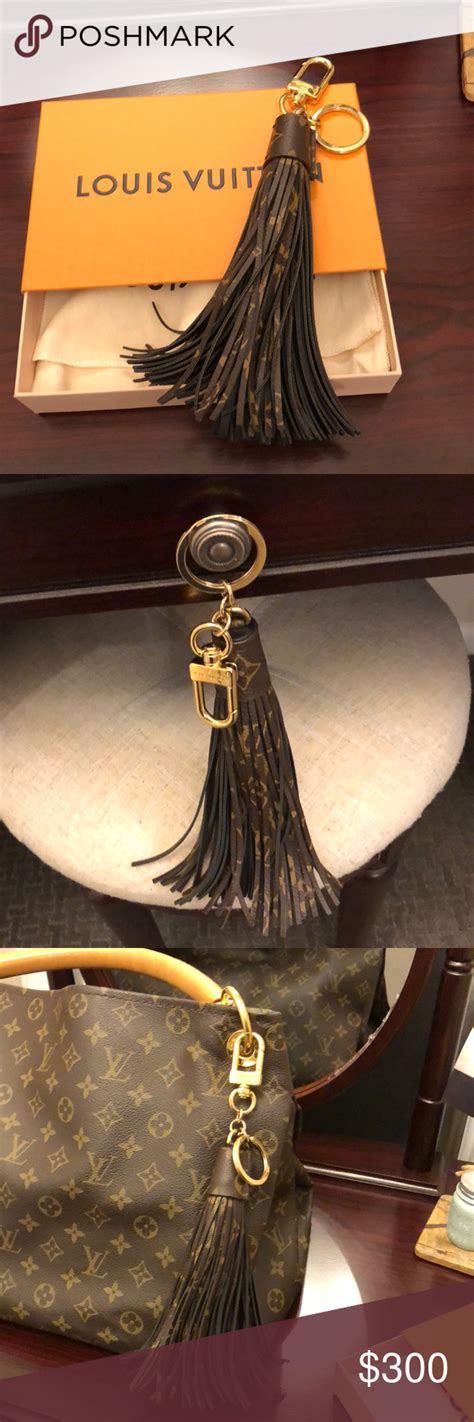 louis vuitton tassel